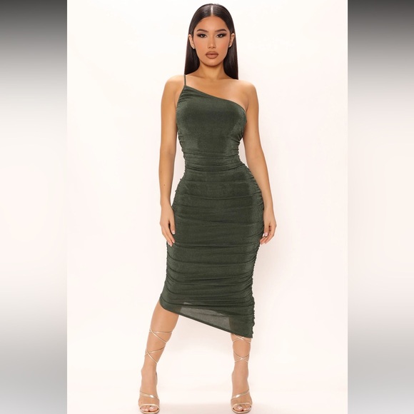 FASHION NOVA On Board Slinky Midi Dress - Picture 1 of 3